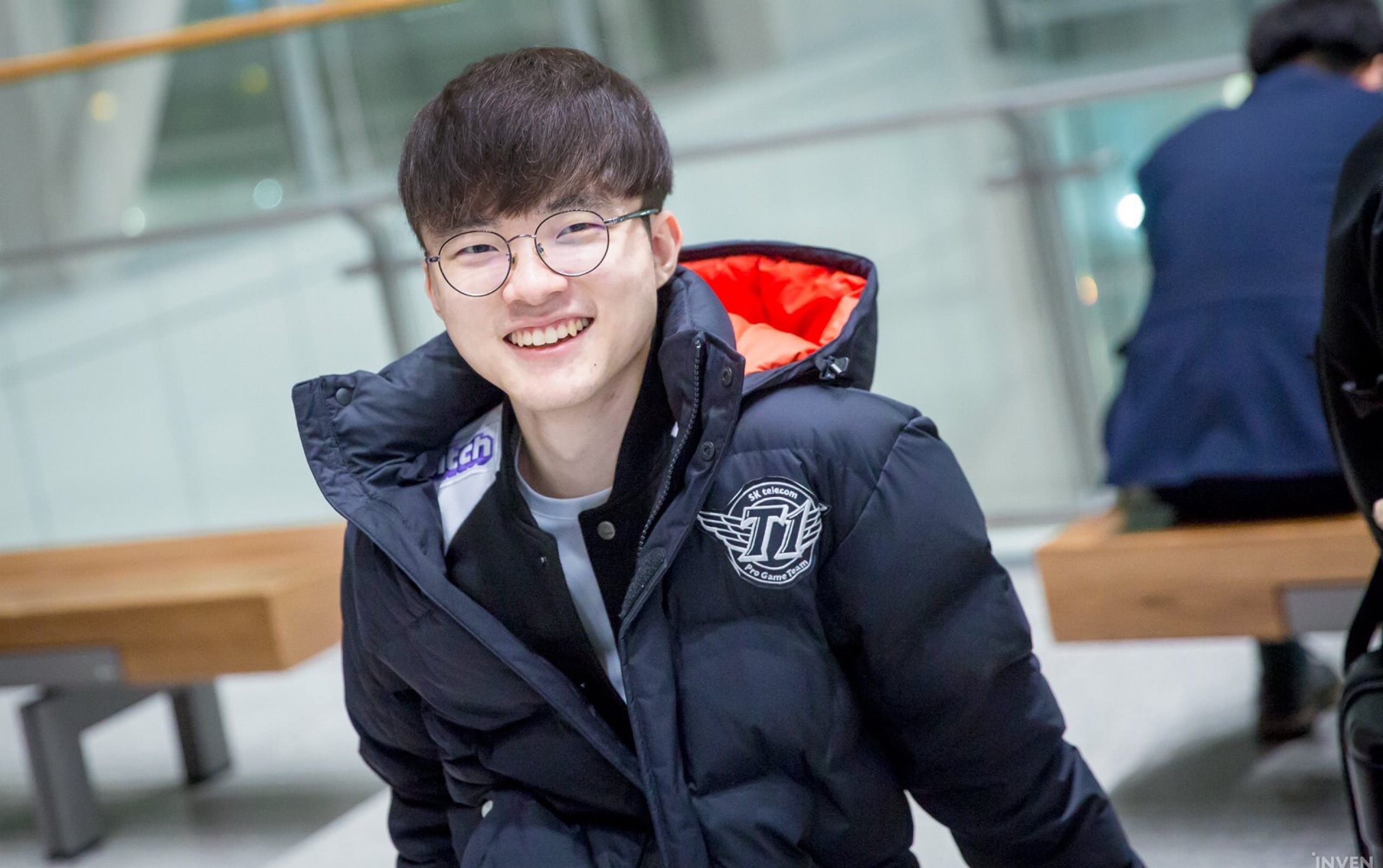 传闻： T1 将与其所有教练团队分道扬镳