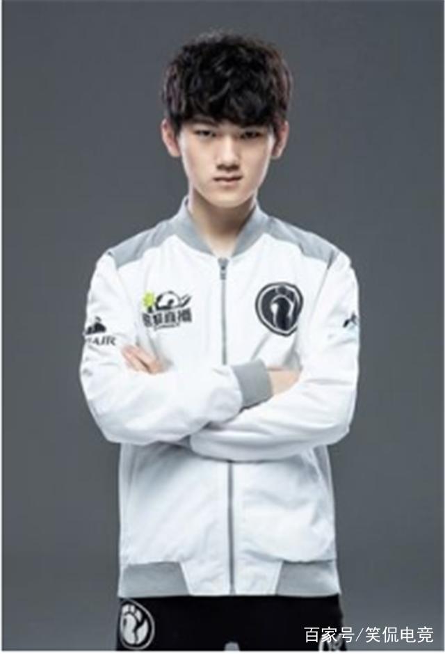 LGD赛后群访 主教练：今天的失利是BP问题，之后需要改进BP